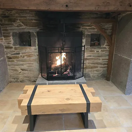 Corps De Ferme En Aubrac - Avec Jacuzzi Du 15 Avr Au 15 Oct
